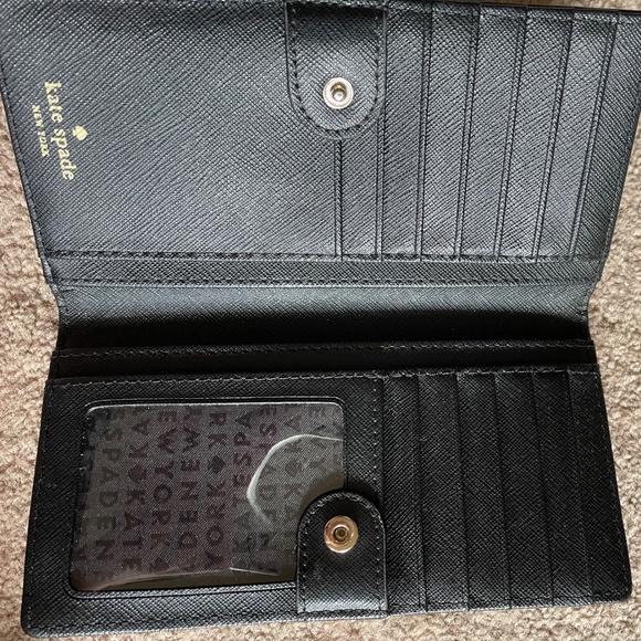 Black leather Kate Spade wallet - Picture 3 of 3